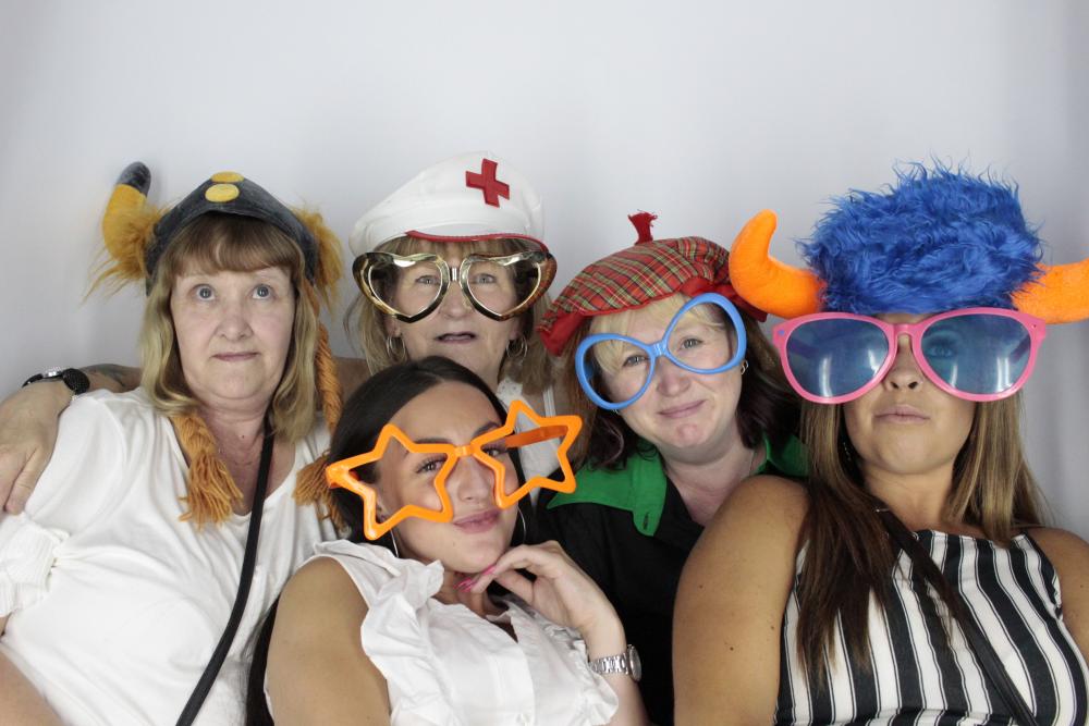 Lisa's 50th Birthday  | View more photos from the event at gallery.myphotoboothexperience.co.uk/u/MyPhotoBoothExperienceLtd/Lisas-50th-Birthday